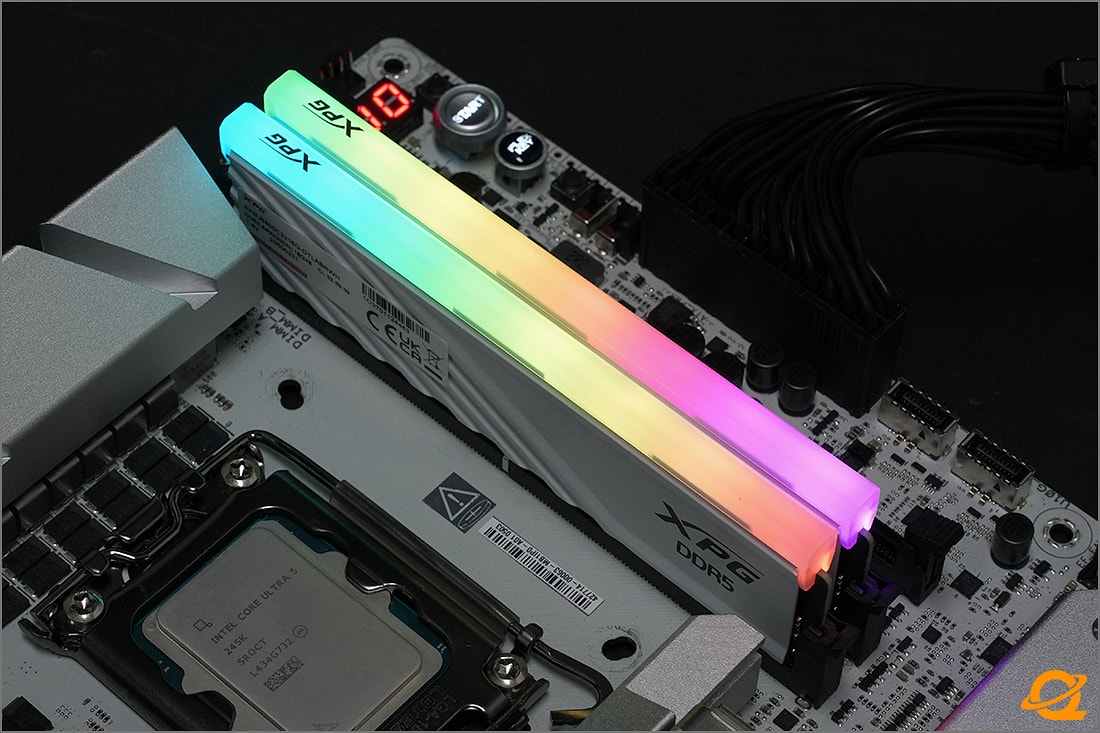 ADATA DDR5-6400 CL32 LANCER BLADE RGB WHITE 32GB(16Gx2) 메모리