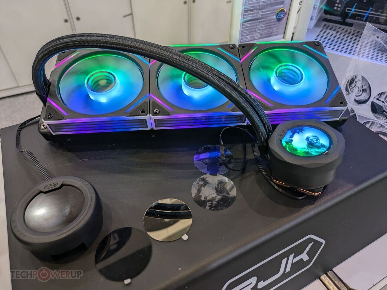 퀘이사존