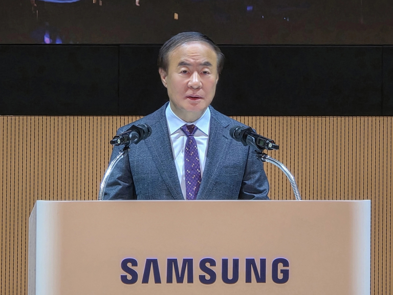 퀘이사존