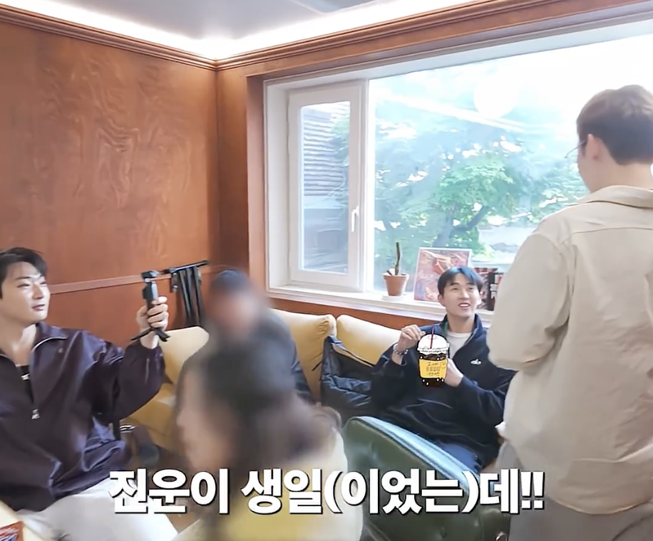 퀘이사존