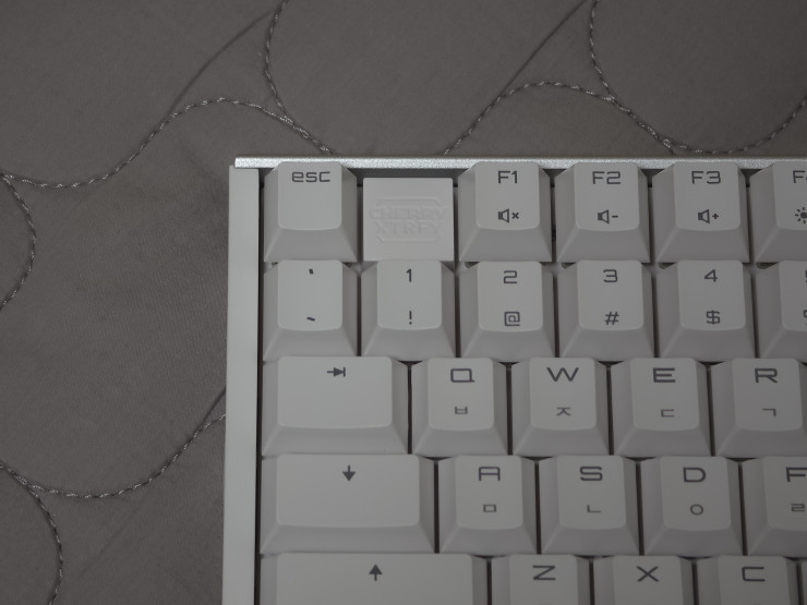 퀘이사존
