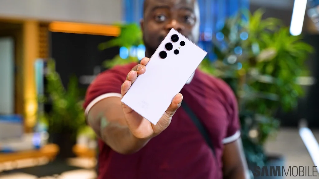 퀘이사존