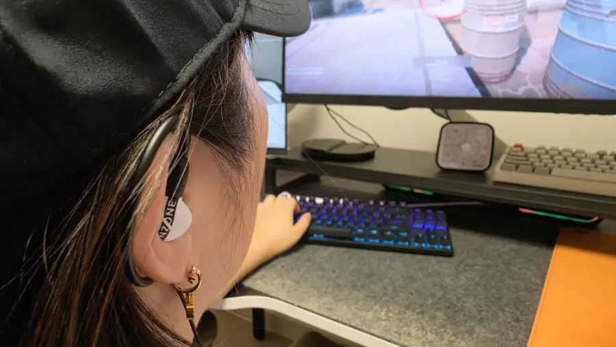 퀘이사존